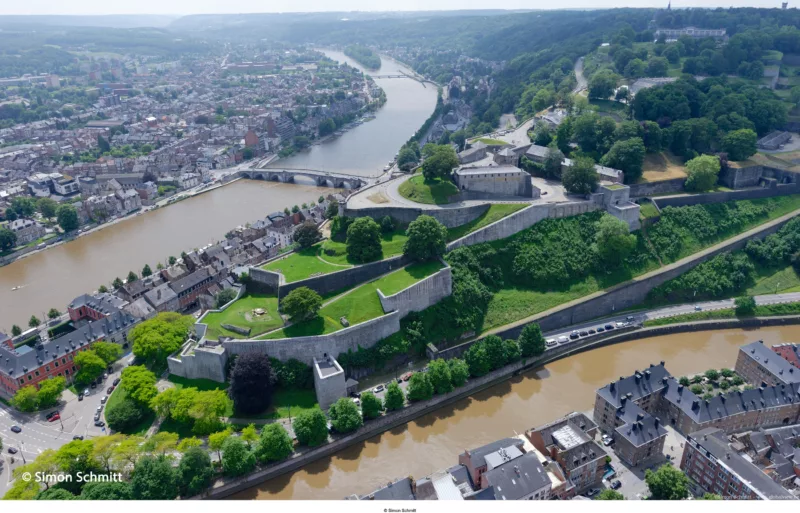au plaisir maison d'hôtes ludique et insolite Hastière Dinant Namur Belgique Cluedo B&B