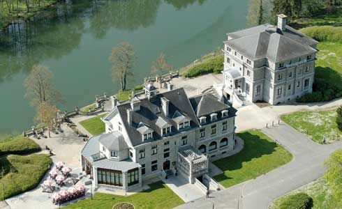 au plaisir guesthouse Hastière Dinant Namur Belgium Cluedo B&B